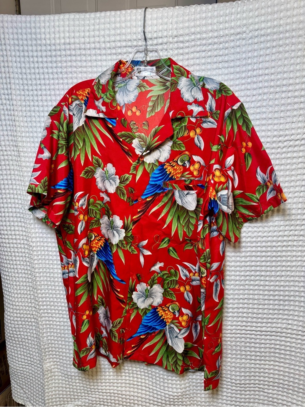 Men's Red Parrot Print Camp Collar Button-Down Shirt
